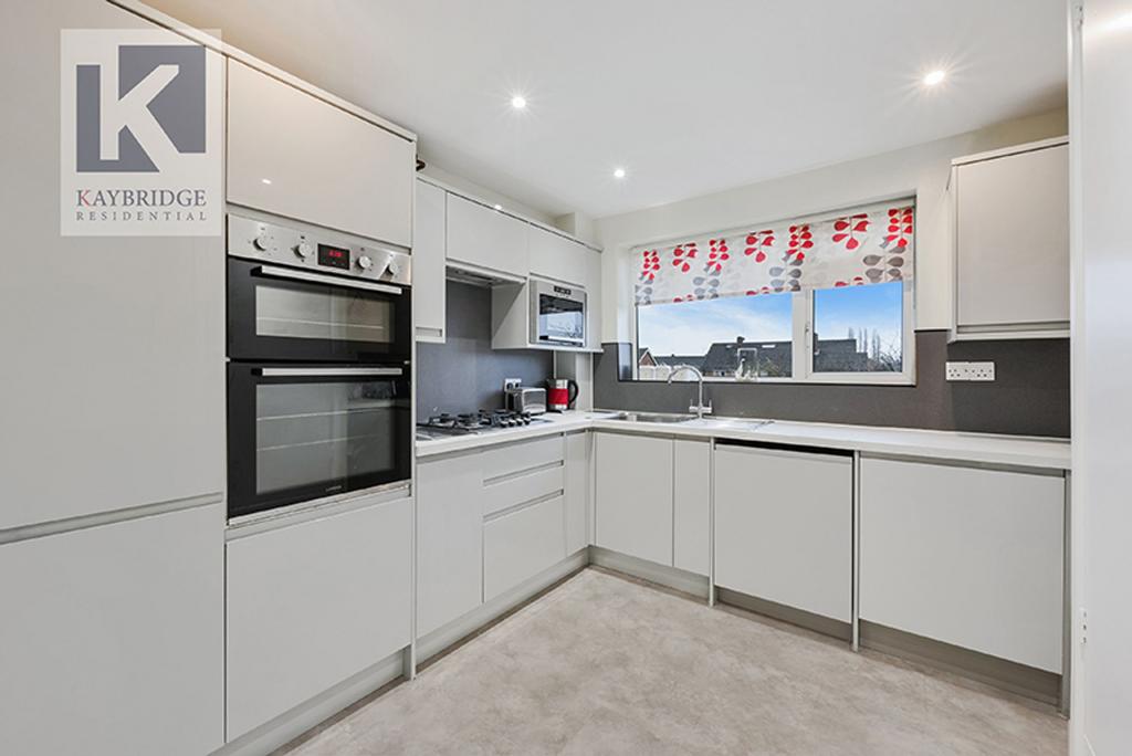 Larch Crescent, Epsom KT19 9 EL