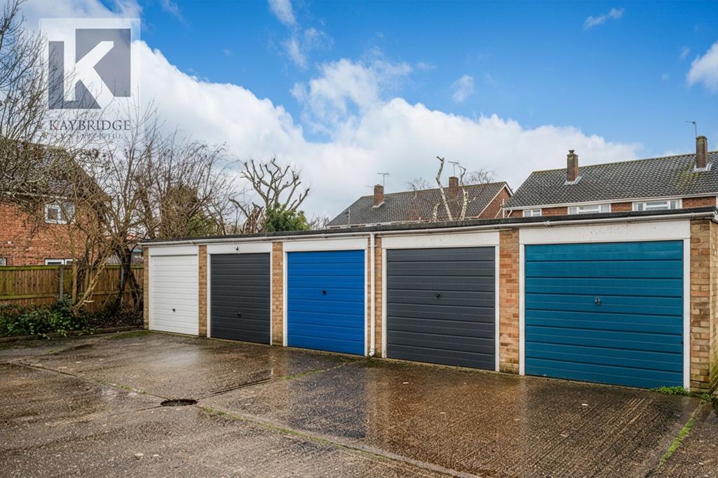 Larch Crescent, Epsom - KT19 9 EL