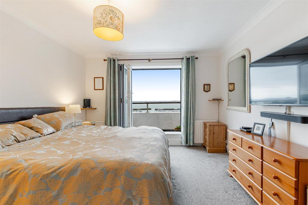 A21 - 3 Montpellier Road Torquay - 260202.jpg