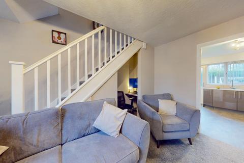2 bedroom semi-detached house for sale, Barn Farm Close, Wolverhampton WV14