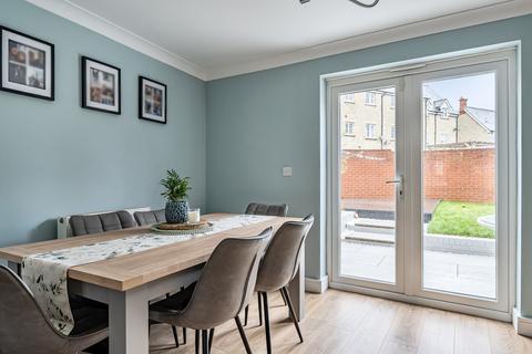 3 bedroom semi-detached house for sale, Zakopane Road, Swindon, Wiltshire