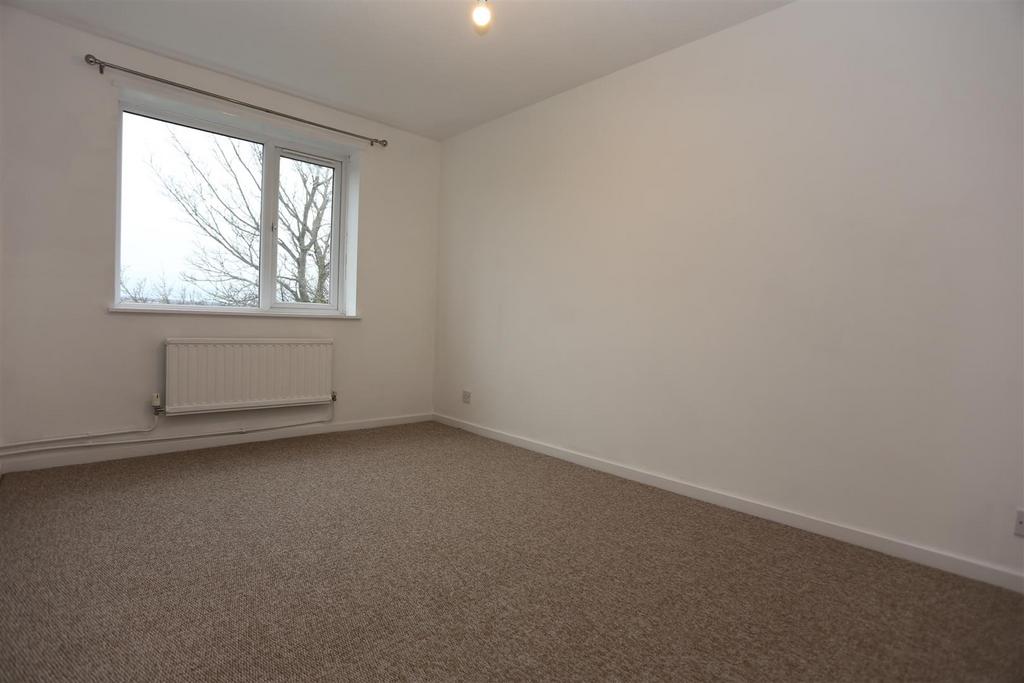 20 Flint Close (16).JPG