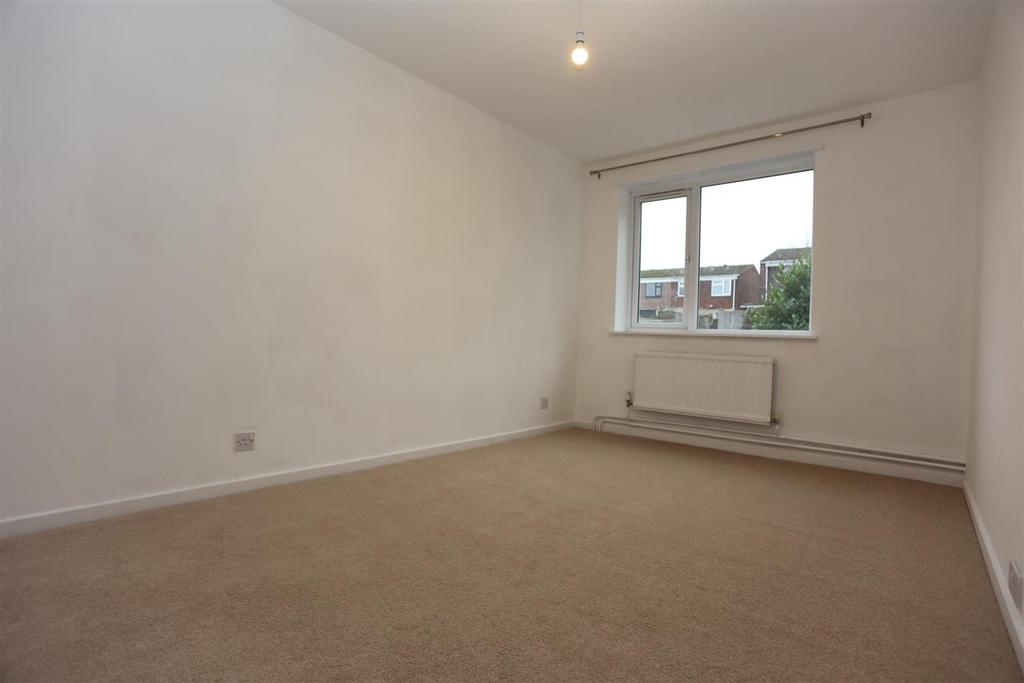 20 Flint Close (11).JPG