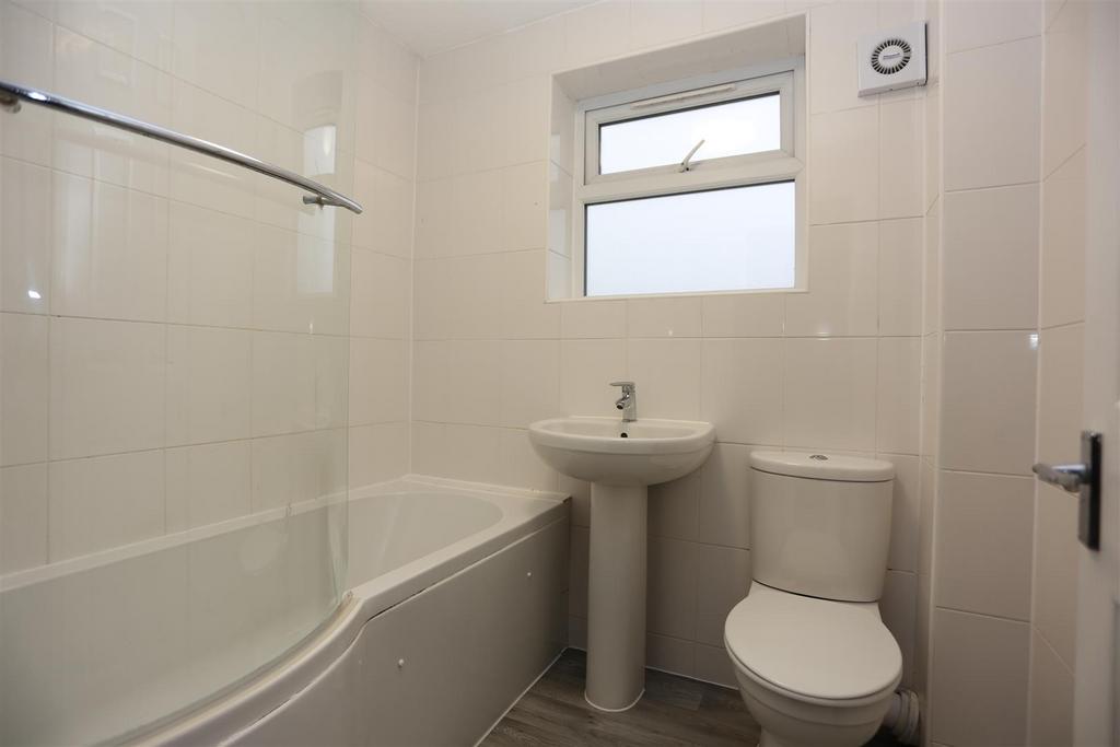 20 Flint Close (19).JPG