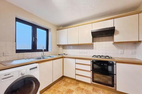 2 bedroom maisonette for sale, Top Common, Warfield, Bracknell