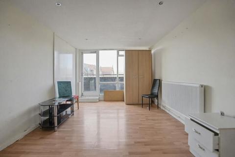 2 bedroom apartment for sale, Clarewood Walk, London SW9
