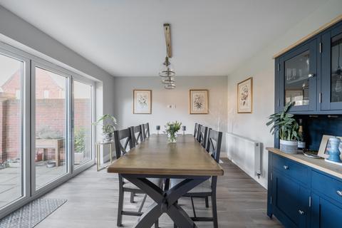 4 bedroom detached house for sale, Pembers Farm Avenue, Fair Oak, Eastleigh, Hampshire, SO50