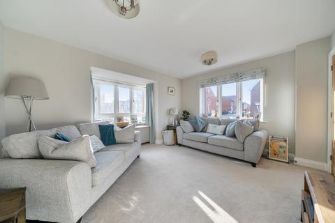 4 bedroom detached house for sale, Pembers Farm Avenue, Fair Oak, Eastleigh, Hampshire, SO50