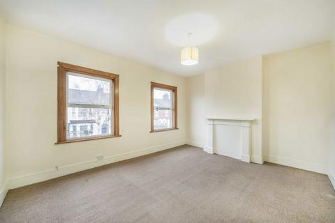 3 bedroom terraced house for sale, Ferrers Road, London SW16