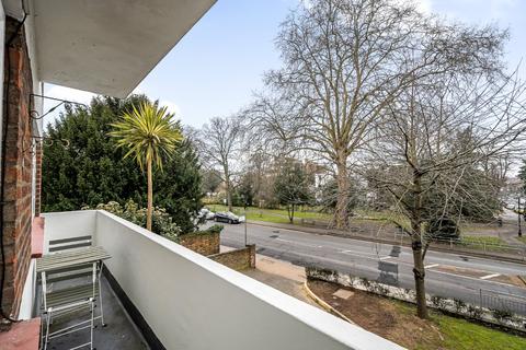 2 bedroom flat for sale, Claremont Road, Surbiton, Surrey, KT6