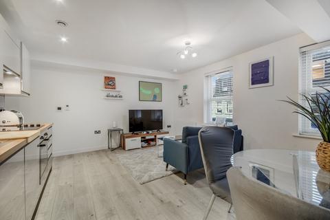 2 bedroom flat for sale, Moulsham Street, Chelmsford, CM2