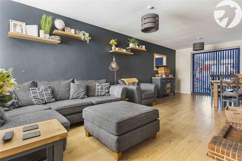 3 bedroom end of terrace house for sale, The Glebe, Cuxton, Rochester, Kent, ME2