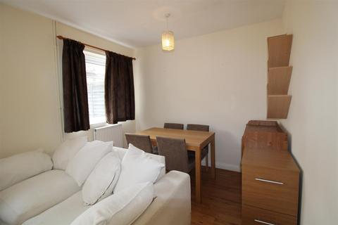 undefined, Bardsley Drive, Surrey GU9