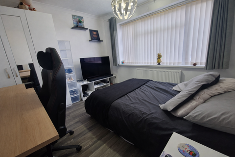 undefined, Exeter EX4