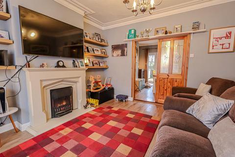 4 bedroom semi-detached house for sale, Ashwell Street, Netherfield, Nottingham