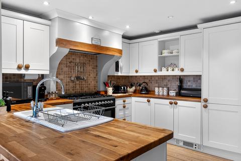 5 bedroom detached house for sale, The Street, Attleborough, NR17