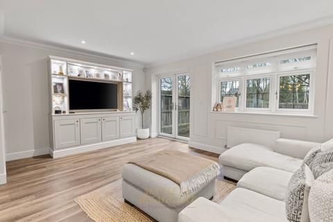 undefined, Oaklands Drive, Crawley RH10