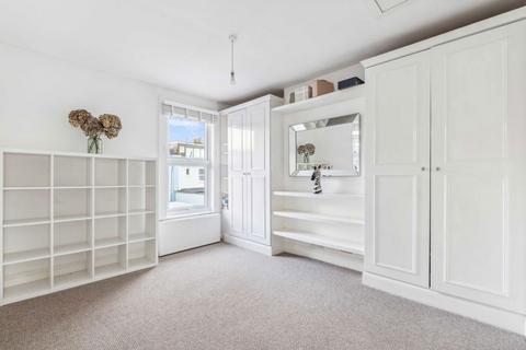1 bedroom flat to rent, Bruce Road, Mitcham CR4