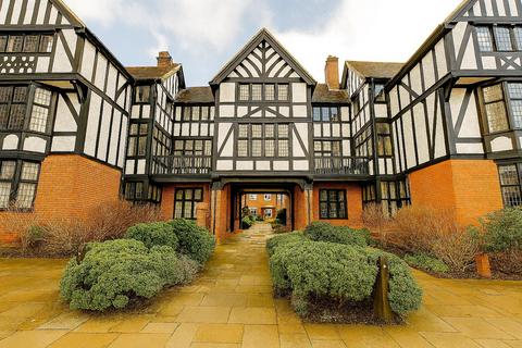 undefined, Rothschild Place, Tring