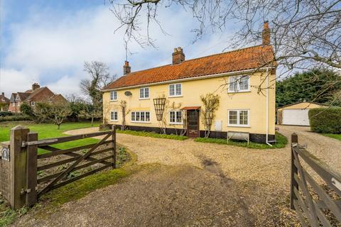 5 bedroom detached house for sale, Station Road, North Elmham