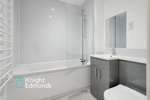 undefined, Gabriels Hill, Maidstone, ME15