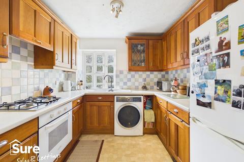 3 bedroom flat for sale, Riverbank, Piccotts End, Hemel Hempstead, Hertfordshire, HP1
