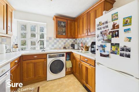 3 bedroom flat for sale, Riverbank, Piccotts End, Hemel Hempstead, Hertfordshire, HP1