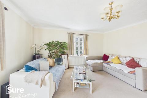 3 bedroom flat for sale, Riverbank, Piccotts End, Hemel Hempstead, Hertfordshire, HP1