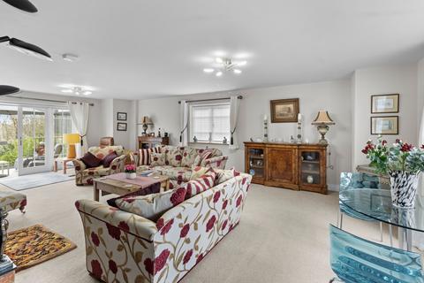 5 bedroom detached house for sale, Walderne Gardens, Cross in Hand, Heathfield, TN21