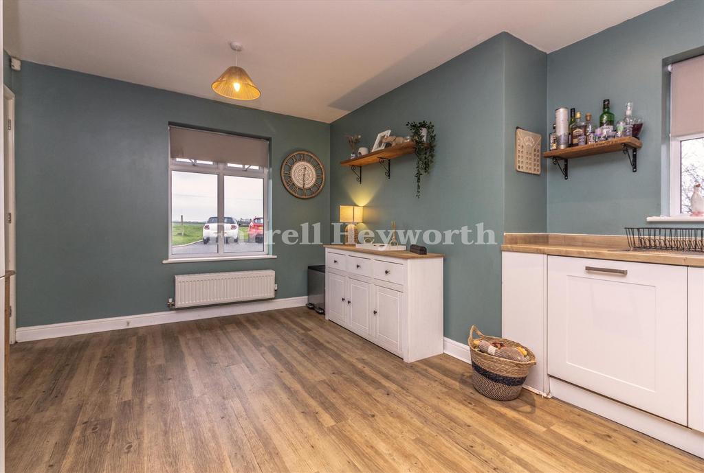 Kitchen d
