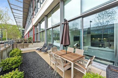 1 bedroom apartment to rent, Highbury Stadium Square, London, N5