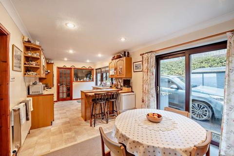4 bedroom detached house for sale, Dark Lane, Rodborough, Stroud, GL5