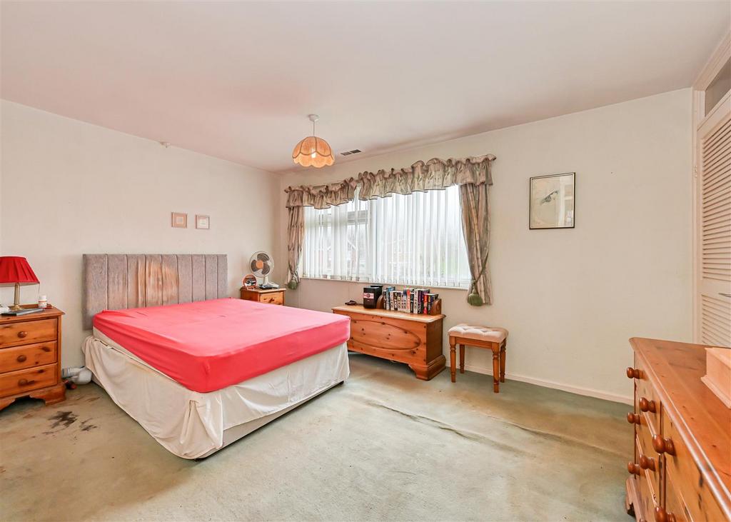 27 Tyrley Close-11.jpg