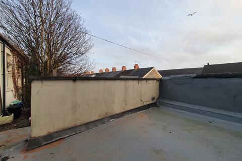 1 bedroom flat to rent, Clifton Street, Adamsdown, Cardiff, CF24
