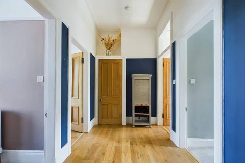 undefined, 1/2, 71 Woodford Street