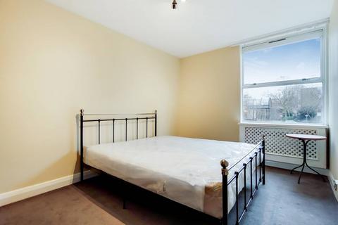 3 bedroom flat to rent, Sullivan Close, Battersea, London, SW11