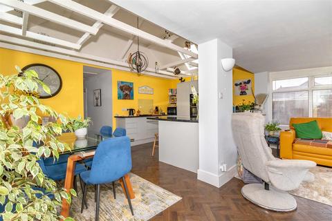 undefined, Cheviot Road, Worthing