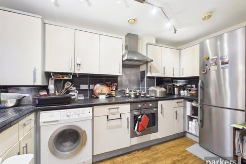 undefined, Regis Park Road, Berkshire RG6