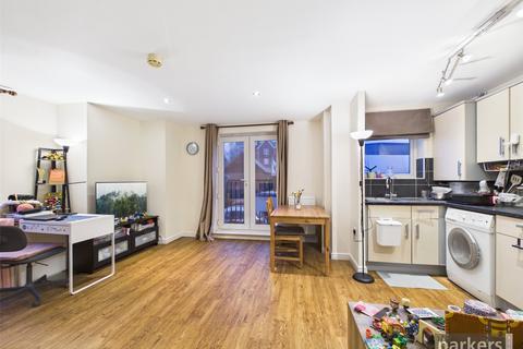 undefined, Regis Park Road, Berkshire RG6