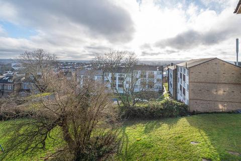 undefined, South Norwood Hill, South Norwood, London, SE25