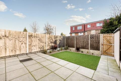 undefined, Carlisle Avenue, Acton, W3