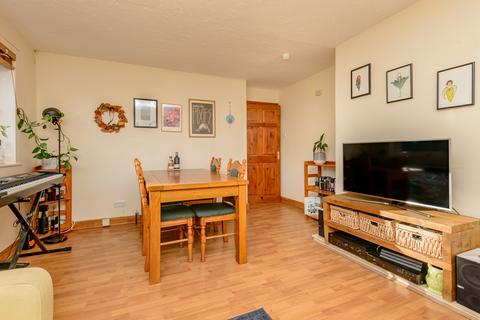 2 bedroom flat for sale, 99 Claverhouse Drive, Liberton, Edinburgh, EH16 6DH