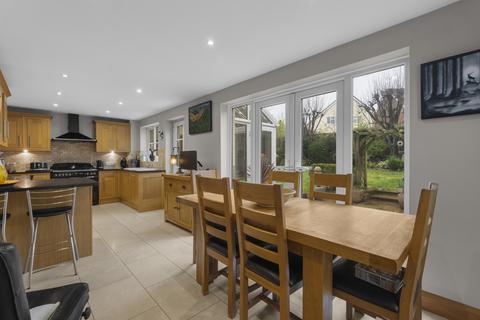 5 bedroom detached house for sale, Ashfield Close, Essex CM6