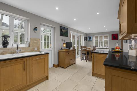 5 bedroom detached house for sale, Ashfield Close, Essex CM6
