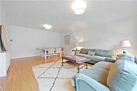 3 bedroom apartment to rent, Hyde Park Gate, Kensington, London, SW7