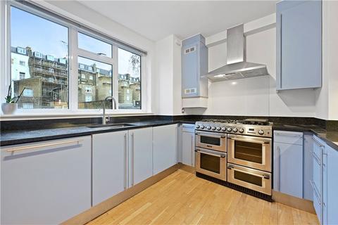 3 bedroom apartment to rent, Hyde Park Gate, Kensington, London, SW7
