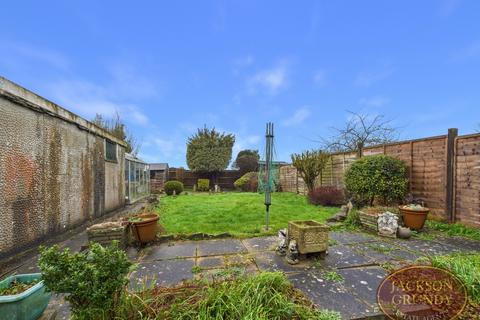 undefined, Willow View, Kislingbury, NN7 4AT