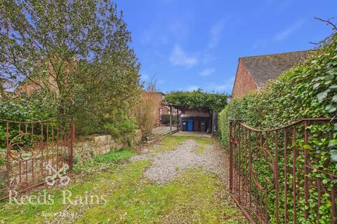 undefined, Moor Road, Leyland PR26