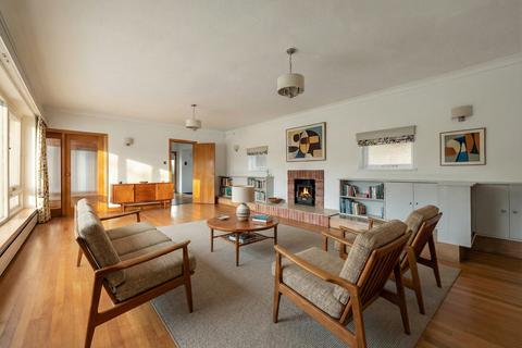 4 bedroom bungalow for sale, Leicester LE7