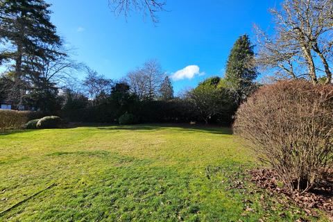 undefined, Pyrford Road, West Byfleet, Surrey
